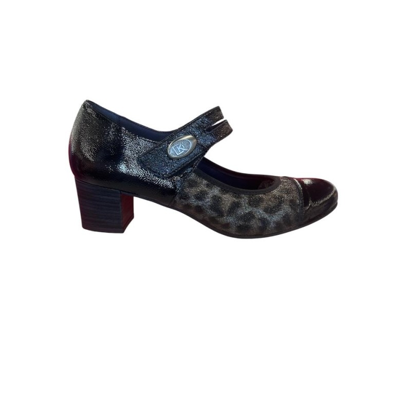 d8637-yana